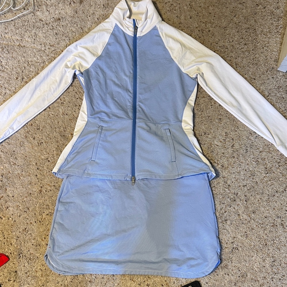 Blue and White stripped tennis set